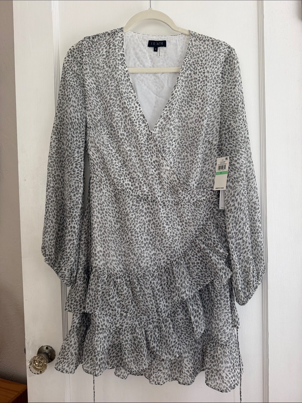 NWT 1.STATE White and Gray Leopard Ruffle Wrap Dress Size 8